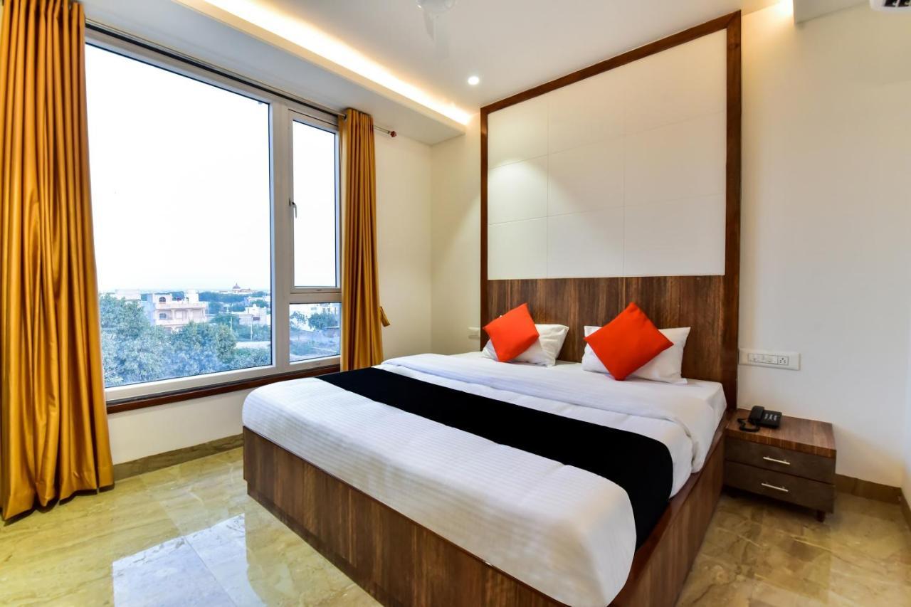 Capital O Maurya Inn Τζοντχπούρ Εξωτερικό φωτογραφία