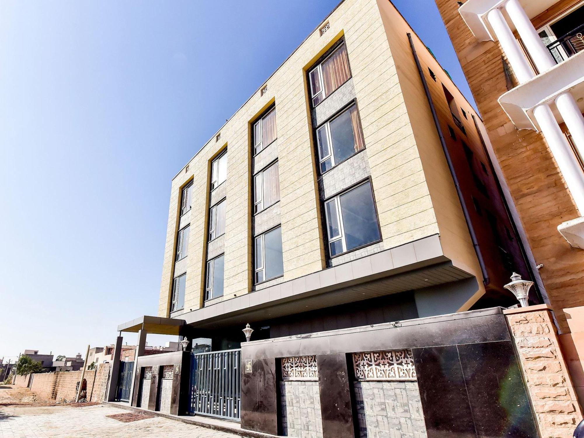 Capital O Maurya Inn Τζοντχπούρ Εξωτερικό φωτογραφία