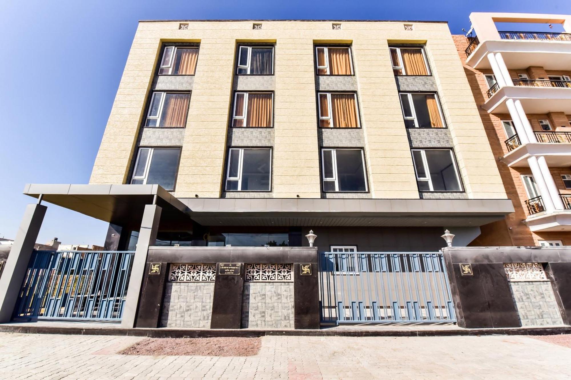 Capital O Maurya Inn Τζοντχπούρ Εξωτερικό φωτογραφία